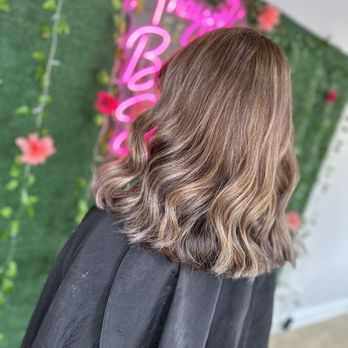 Anayeli's Beauty Studio - Full service salon located south of Chicago. Services include haircuts, color, lash extensions, microblading, waxing, & facials. - Hair Salons Near Me - Chicago, Illinois Anayeli's Beauty Studio - Full service salon located south of Chicago. Services include haircuts, color, lash extensions, microblading, waxing, & facials. - Hair Salons Near Me - Chicago, Illinois