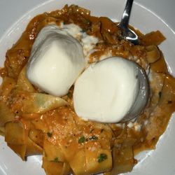 Armando's