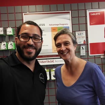 Verizon - With my sales guy Jonathan R. - Mobile Phones Near Me - Davenport, Florida Verizon - With my sales guy Jonathan R. - Mobile Phones Near Me - Davenport, Florida