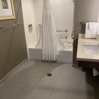 Staybridge Suites Gainesville I-75 - Bathroom - Hotels Near Me - Gainesville, Florida Staybridge Suites Gainesville I-75 - Bathroom - Hotels Near Me - Gainesville, Florida