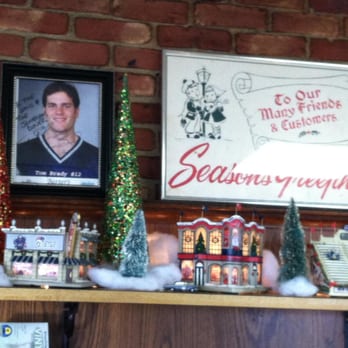 Jefferson Boulevard Diner - seasonal decor makes it homey (for Patriots fans anyway) - Breakfast & Brunch Near Me - Warwick, Rhode Island Jefferson Boulevard Diner - seasonal decor makes it homey (for Patriots fans anyway) - Breakfast & Brunch Near Me - Warwick, Rhode Island