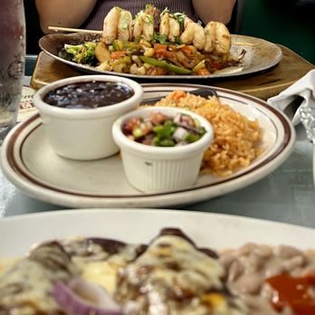 MAMASITA BAR & GRILL - Updated July 2024 - 1083 Photos & 1684 Reviews