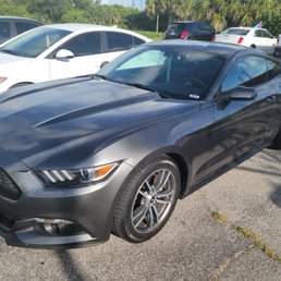 This is a six year old car and it looks almost showroom new! This is a six year old car and it looks almost showroom new!
