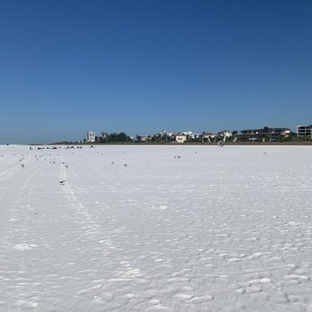 Siesta Key Beach - Miles of super soft white sand - Beaches Near Me - Sarasota, Florida Siesta Key Beach - Miles of super soft white sand - Beaches Near Me - Sarasota, Florida
