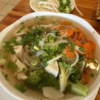 PHO 5UP Odenton - 08. Chicken and Vegetables pho - Vietnamese Near Me - Odenton, Maryland