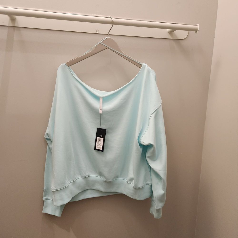 Fabletics - Women's Clothing Near Me - Camarillo, California