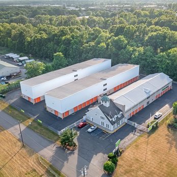 Extra Space Storage - 7672 - Alternate Beauty Image - Self Storage Near Me - North Brunswick, New Jersey