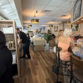Clear Sky Cafe - Inside - New American Near Me - Clearwater, Florida Clear Sky Cafe - Inside - New American Near Me - Clearwater, Florida
