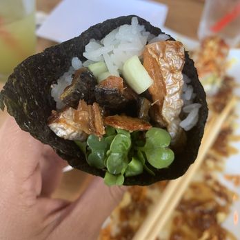 Sushi Mafia - Salmon skin hand roll - Sushi Bars Near Me - Long Beach, California Sushi Mafia - Salmon skin hand roll - Sushi Bars Near Me - Long Beach, California