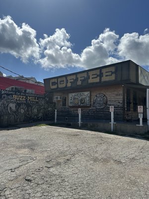 The Buzz Mill by null