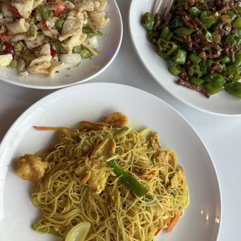 Wok Chi - Singapore Rice Noodles Salt and Pepper Calamari Shredded Green Chili Pepper with Pork - Chinese Near Me - Atlanta, Georgia Wok Chi - Singapore Rice Noodles Salt and Pepper Calamari Shredded Green Chili Pepper with Pork - Chinese Near Me - Atlanta, Georgia