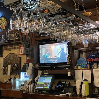 Monk's Pub - Wine glasses - Pubs Near Me - Chicago, Illinois Monk's Pub - Wine glasses - Pubs Near Me - Chicago, Illinois