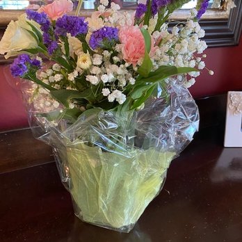 Haydee Florist - Bouquet #1 my mom received - Florists Near Me - Baldwin, New York