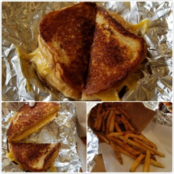 Five Guys - Grilled cheese and Cajun fries - Burgers Near Me - Garden City Park, New York Five Guys - Grilled cheese and Cajun fries - Burgers Near Me - Garden City Park, New York