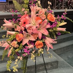 H E Cannon Floral & Greenhouses - Beyond my expectations!  Beautiful and a good value.  Recommend Cannon Florists in Arlington Texas.  So delighted!