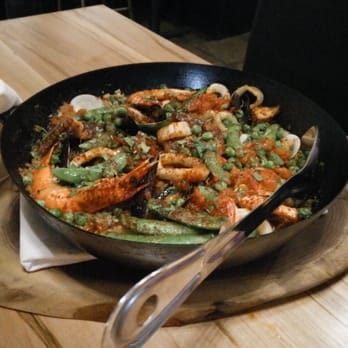 Tapagria Spanish Tapas - Paella de mariscos - Spanish Near Me - Markham, Ontario Tapagria Spanish Tapas - Paella de mariscos - Spanish Near Me - Markham, Ontario