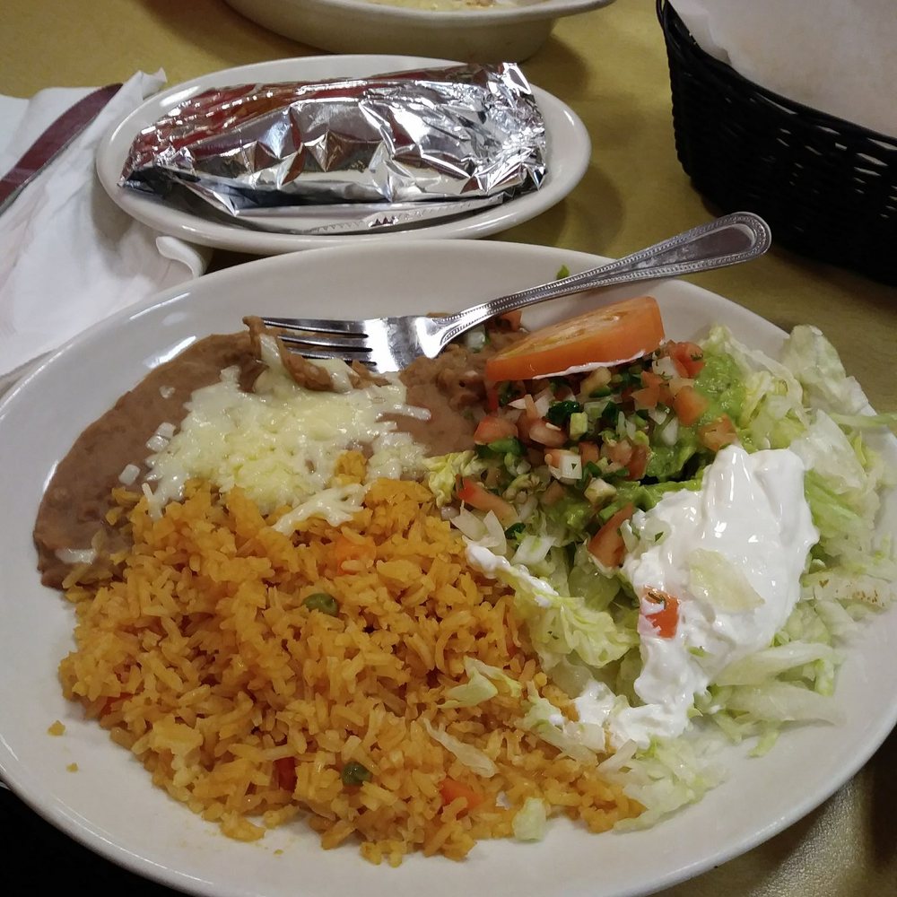 Galera Dos - 2 taco meal. The plate was full to the point of overflow. - Mexican Near Me - Danville, Pennsylvania Galera Dos - 2 taco meal. The plate was full to the point of overflow. - Mexican Near Me - Danville, Pennsylvania