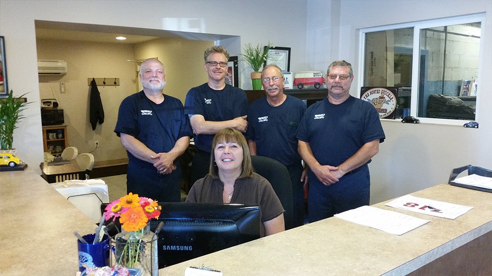 BRADLEY’S AUTO CENTER Updated October 2024 5 E 41st St, Wilmington