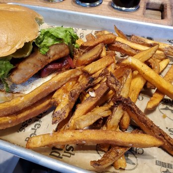 Dogfish Head Brewings & Eats - Salmon BLT - American Near Me - Rehoboth Beach, Delaware