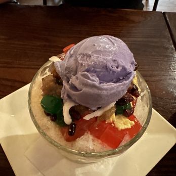 Kubo - Halo-Halo - Filipino Near Me - Chicago, Illinois