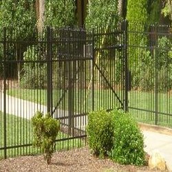 L & L Fence Company