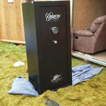 Mitchell Moving - Moving a 400 pound safe into a barn upstairs. - Movers Near Me - Sevierville, Tennessee