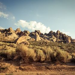 Buttermilk Boulders - Driving up