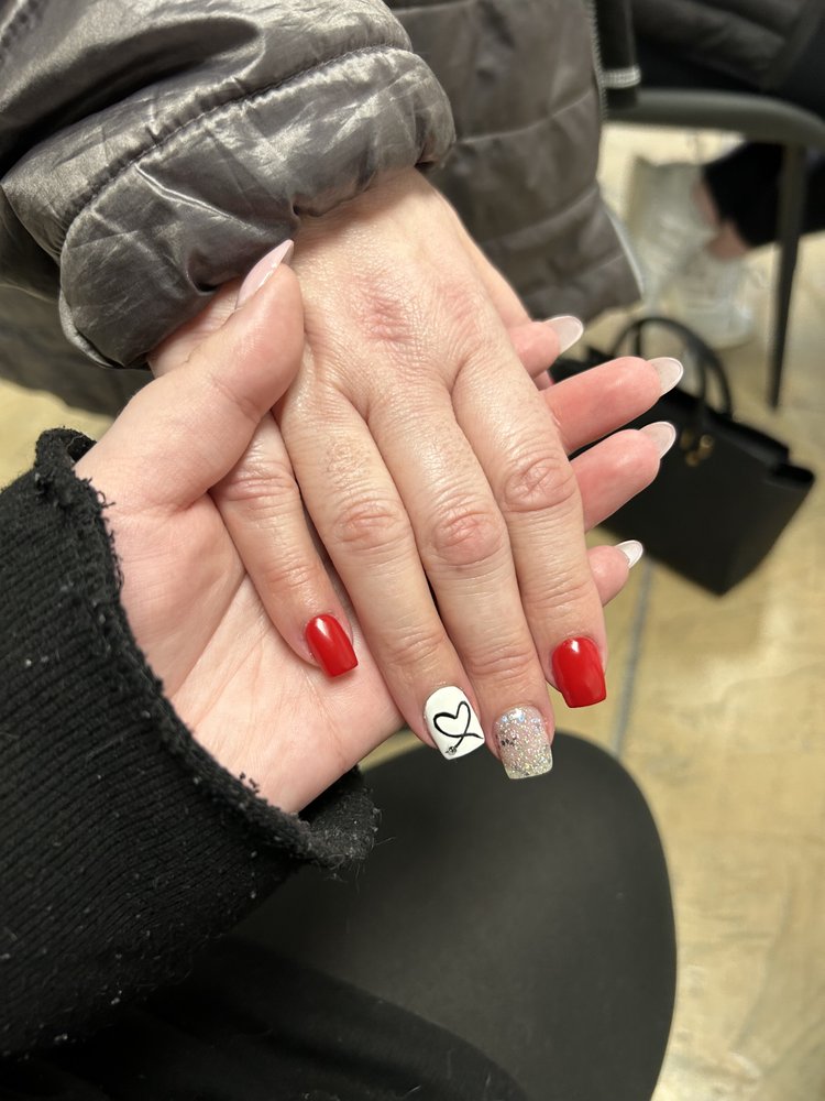 THE NAIL LOFT Updated August 2024 8633 Weston Road, Vaughan