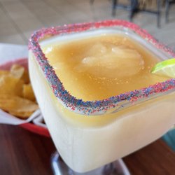Fiesta Del Rio - Peach margarita