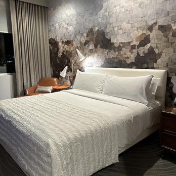 Le Meridien Pasadena Arcadia - King size room - Hotels Near Me - Arcadia, California Le Meridien Pasadena Arcadia - King size room - Hotels Near Me - Arcadia, California