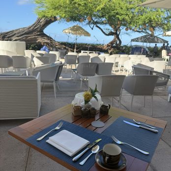 House Without A Key - Table setting is very nice - Seafood Near Me - Honolulu, Hawaii