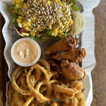 Stonington's Seafood - Honey Chicken wings, home made onion rings, fried shrimp and chopped salad!!! Everything good and fresh!!! - Seafood Near Me - Orlando, Florida Stonington's Seafood - Honey Chicken wings, home made onion rings, fried shrimp and chopped salad!!! Everything good and fresh!!! - Seafood Near Me - Orlando, Florida