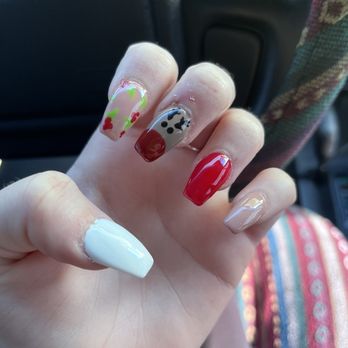 Lavish Nails & Spa - The nails tommy fixed. - Nail Salons Near Me - Lakewood Ranch, Florida Lavish Nails & Spa - The nails tommy fixed. - Nail Salons Near Me - Lakewood Ranch, Florida