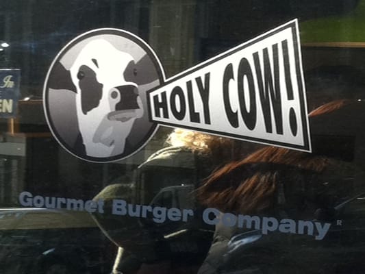 Holy Cow! Gourmet Burger Co. LAUSANNE CHENEAU-DE-BOURG by null