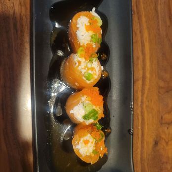 Kan Sushi - Rolly polly - Sushi Bars Near Me - Honolulu, Hawaii
