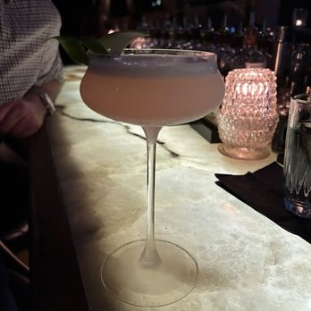 The Roosevelt Room - Cocktail Bars Near Me - Austin, Texas