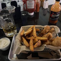 El Estadio Restaurant & Sports Bar - Fish and Chips are delicious! Great environment great staff. Give it a try