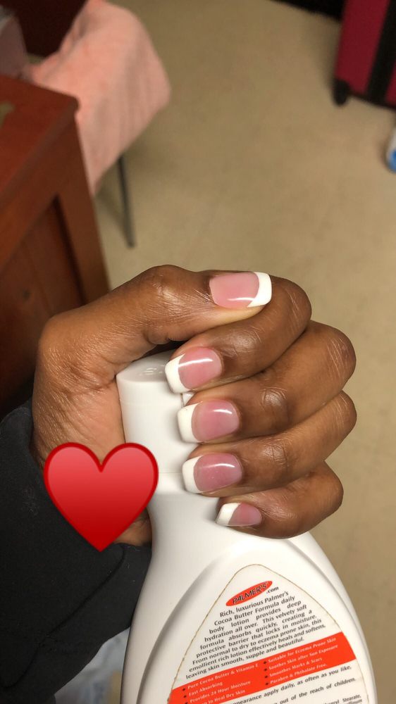 YOUNG NAILS Updated September 2024 555 Settlers Landing Rd, Hampton