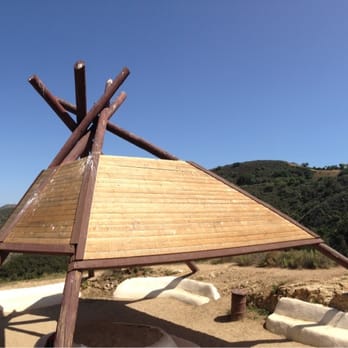 Paradise Falls - cool Teepee - Hiking Near Me - Thousand Oaks, California Paradise Falls - cool Teepee - Hiking Near Me - Thousand Oaks, California