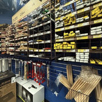 Guitar Center - Musical Instruments & Teachers Near Me - Albuquerque, New Mexico
