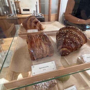 Maru Coffee - Coffee & Tea Near Me - Los Angeles, California