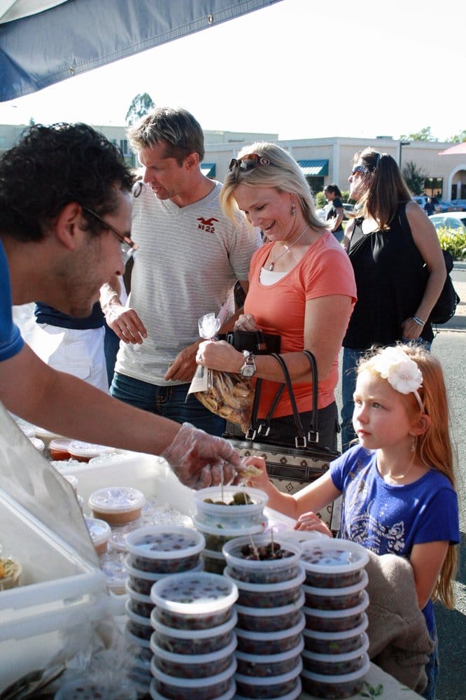 Food from The Hummus Guy