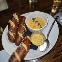 The River Merchant - Pretzels and beer cheese.