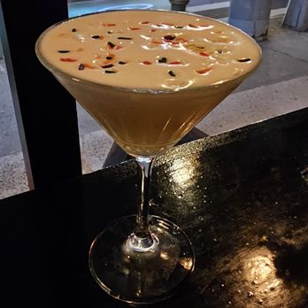 Shaken not Stirred  - Cocktail Bars Near Me - New York, New York