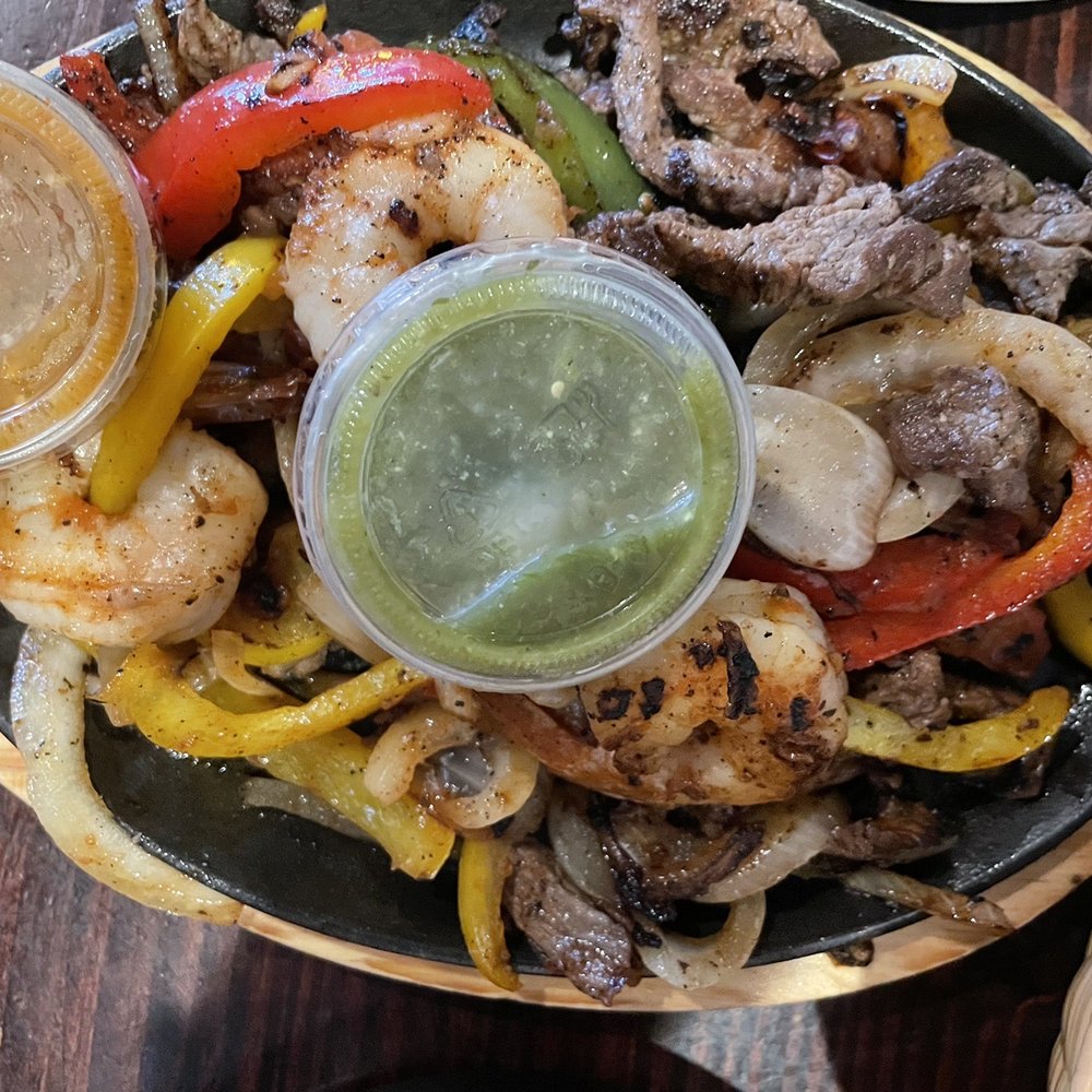 Mi Lindo Cancun Grill - Shrimp & Steak fajitas - Mexican Near Me - Annapolis, Maryland