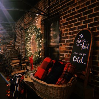 Ottava Via - Cute Christmas patio - Pizza Near Me - Detroit, Michigan Ottava Via - Cute Christmas patio - Pizza Near Me - Detroit, Michigan