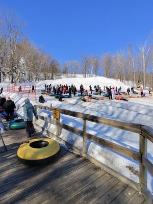 Campgaw Mountain Ski Area by null