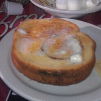 Jeffrey's Restaurant - cinnamon swirl toast - Breakfast & Brunch Near Me - Marquette, Michigan
