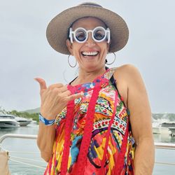 East Island Excursions - Seasick glasses