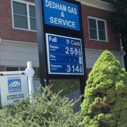 Dedham Gas & Service -- 431 Washington Street, Dedham Sign